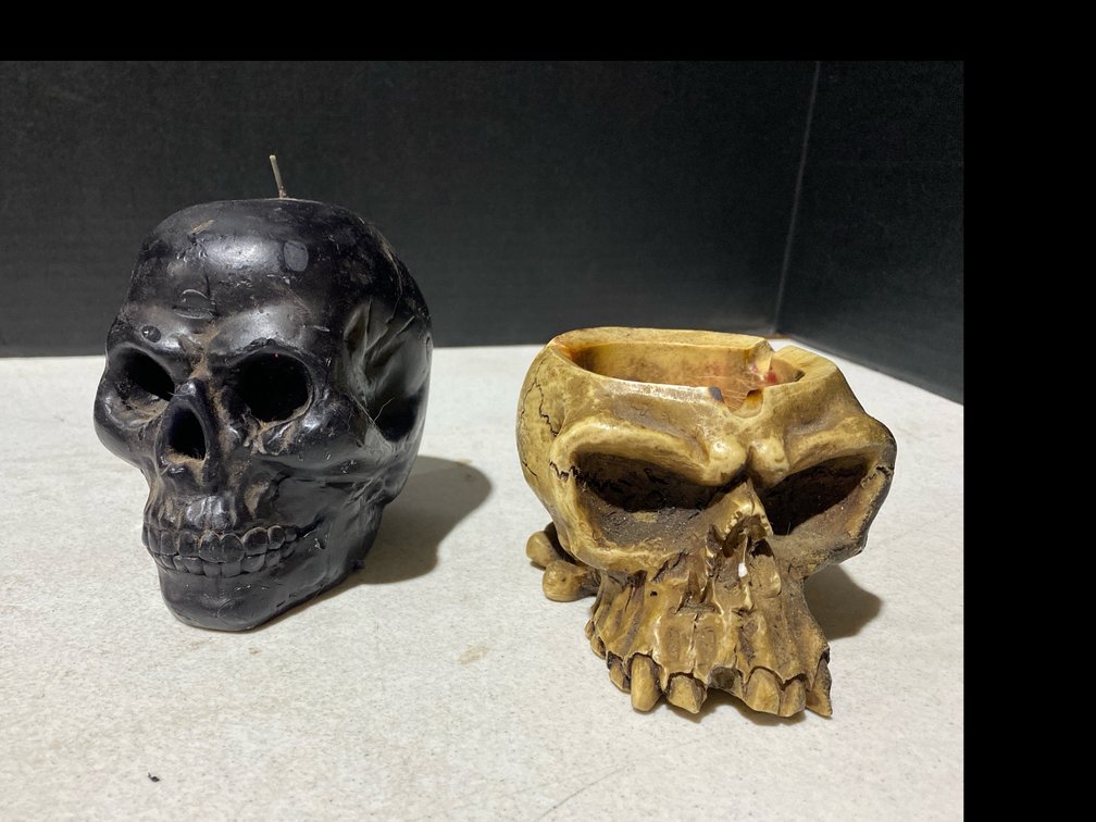 Skull candle & Poly Resin Skull Ashtray