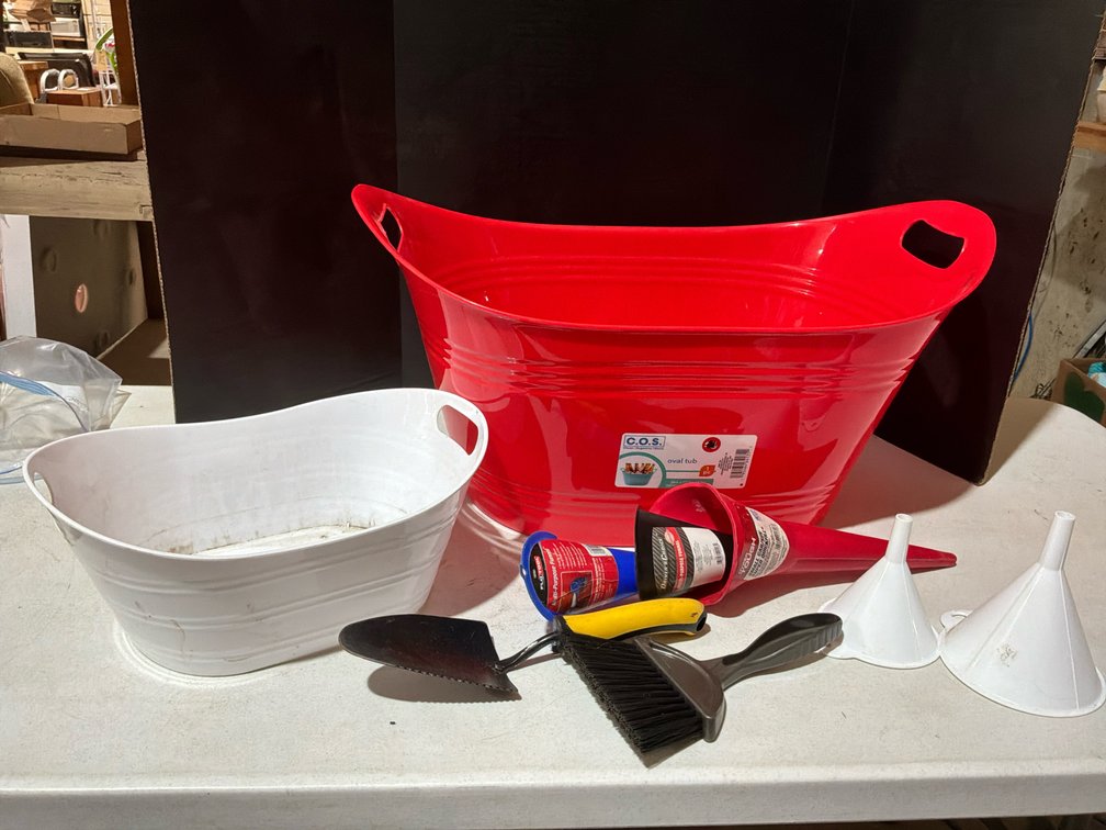 Tubs & Funnels