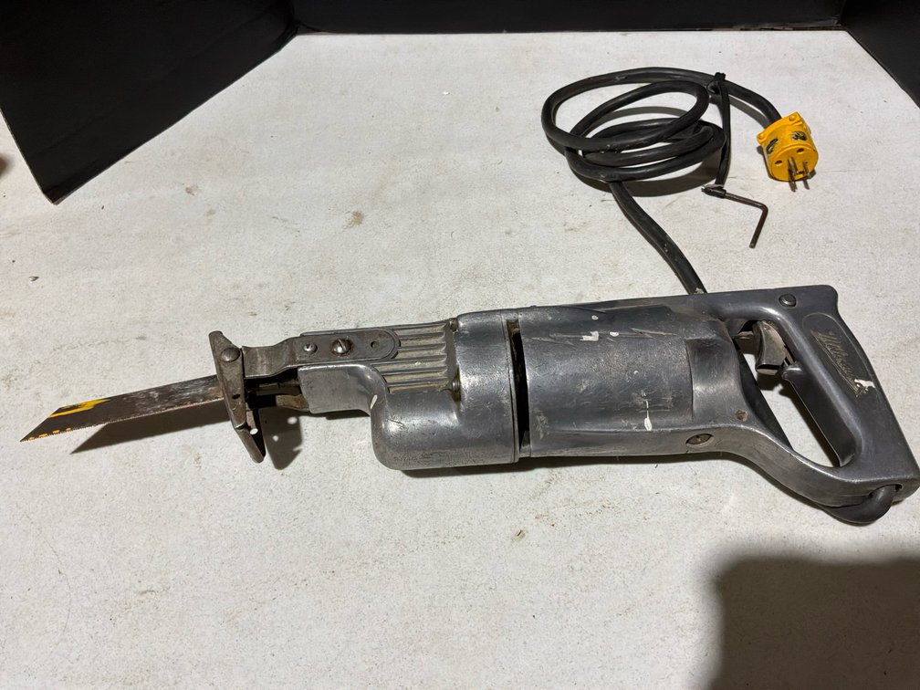 Milwaukee Electric Sawzall