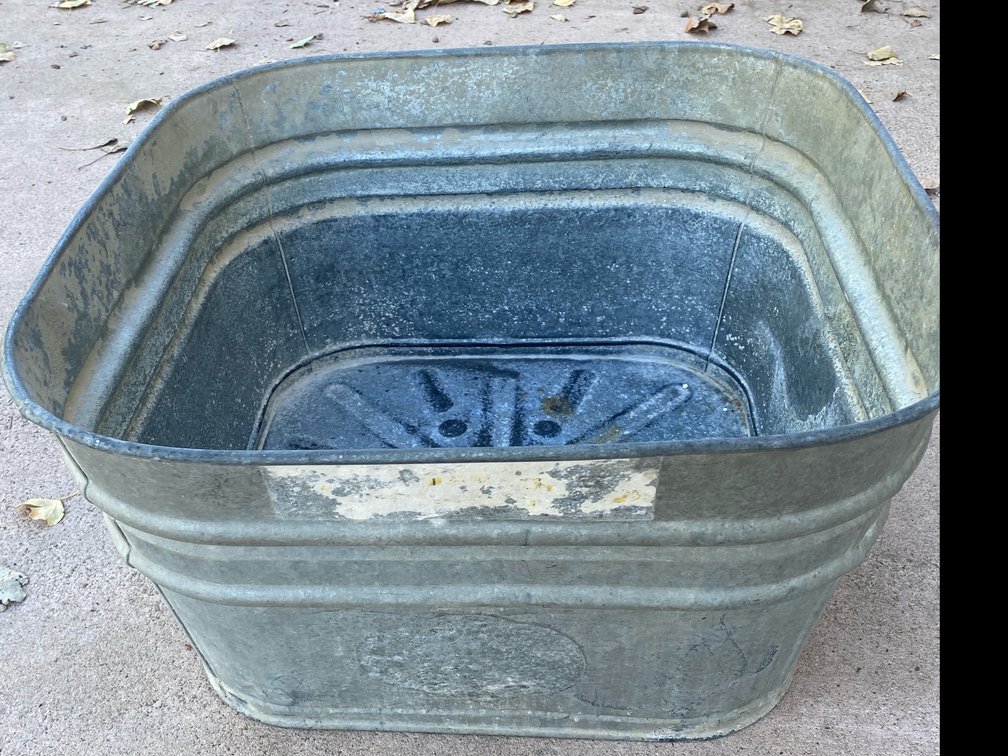 Galvanized Metal Wash Tub Planter