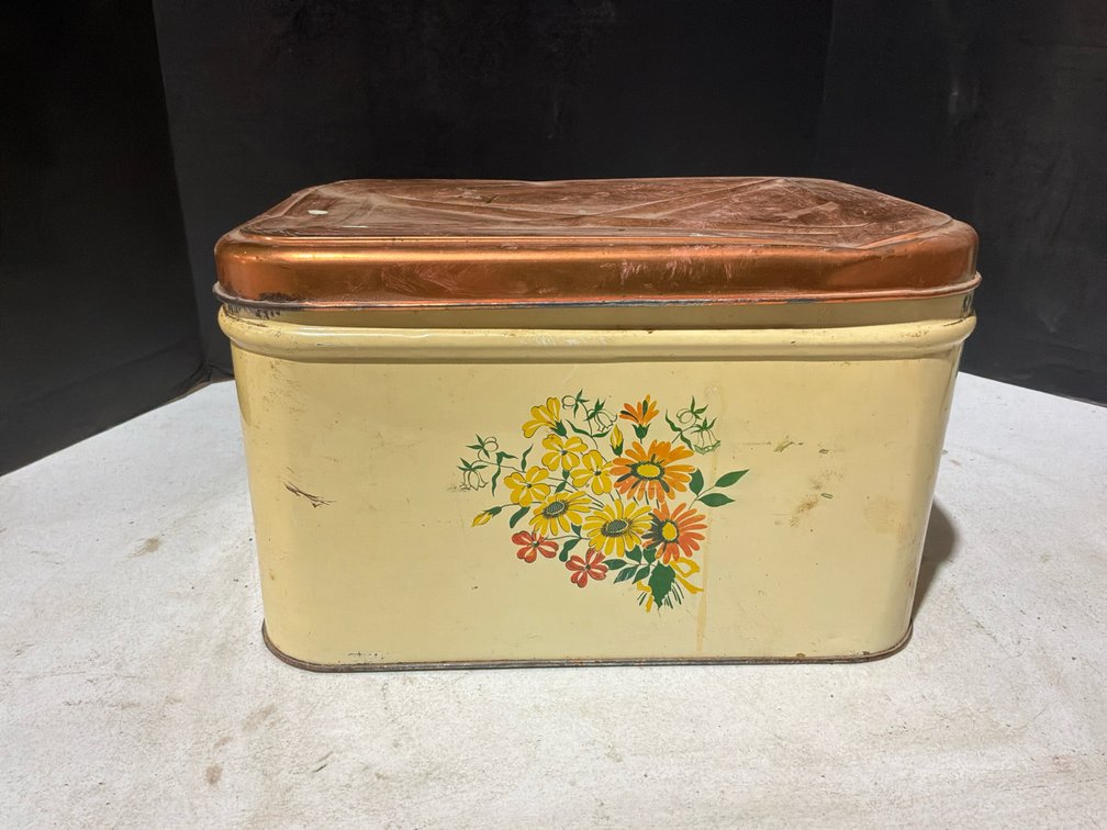 Metal Picnic Box