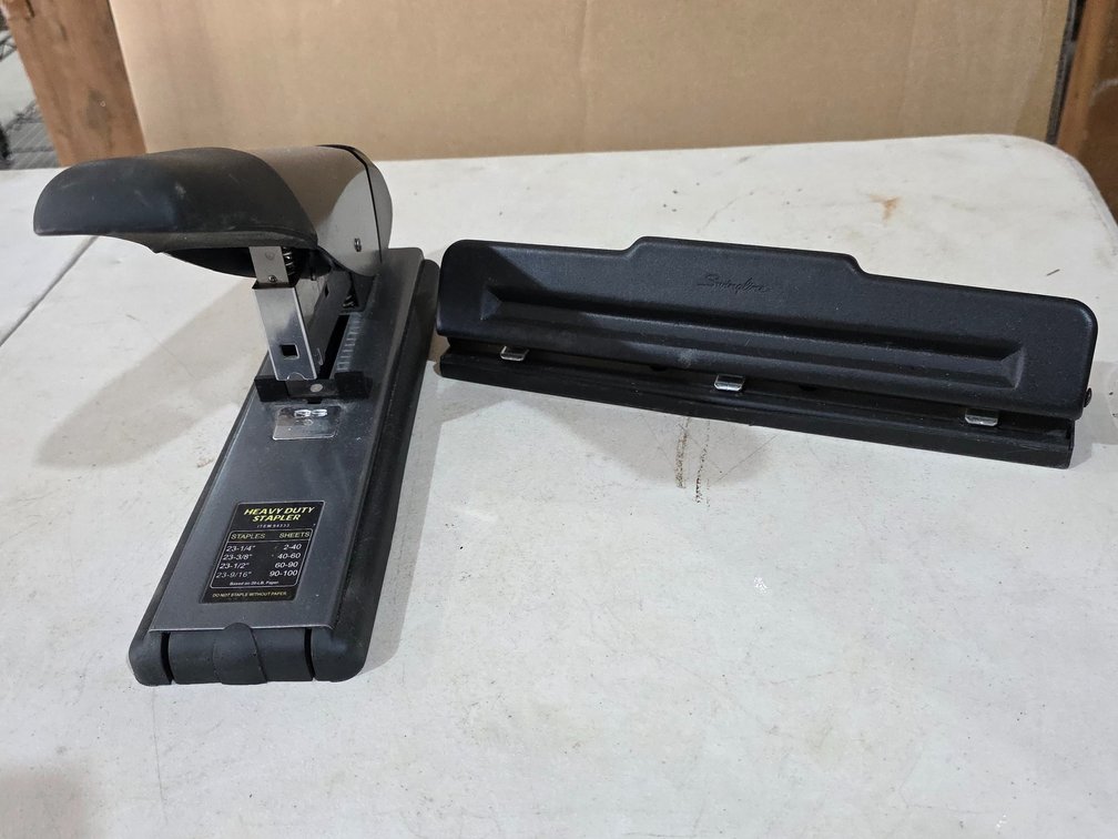 Heavy Duty Stapler and 3 Hole Punch