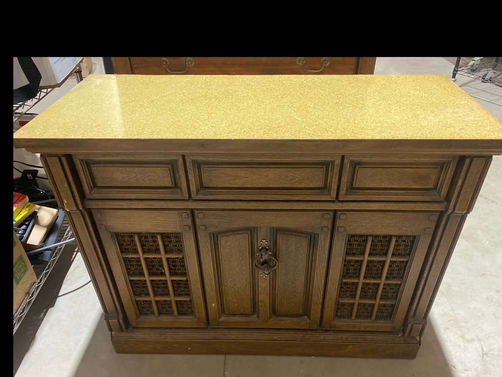 AM/FM Stereo, Record player, 8-Track player Console