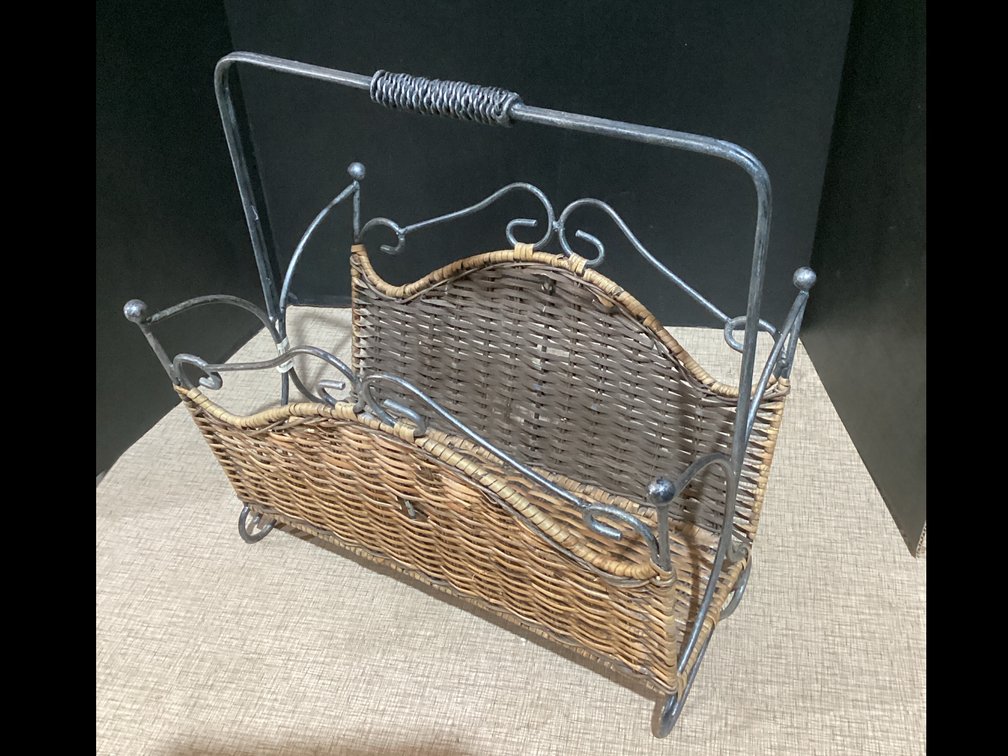Magazine Rack
