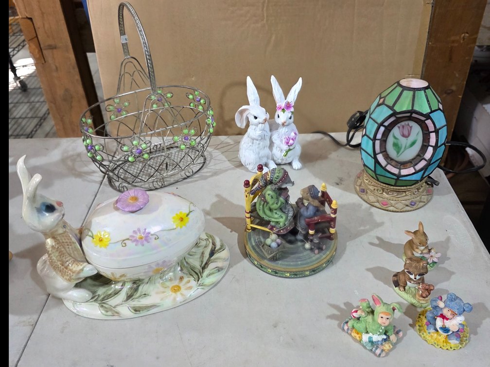 Easter Decor