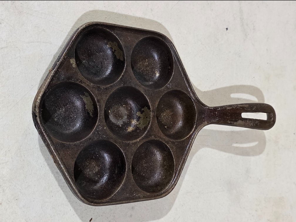 Cast Iron Æbleskiver Pan