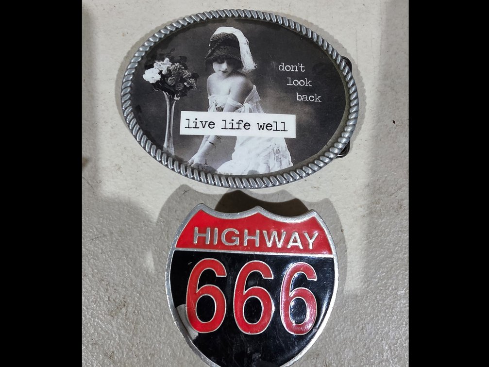 Beltbuckles