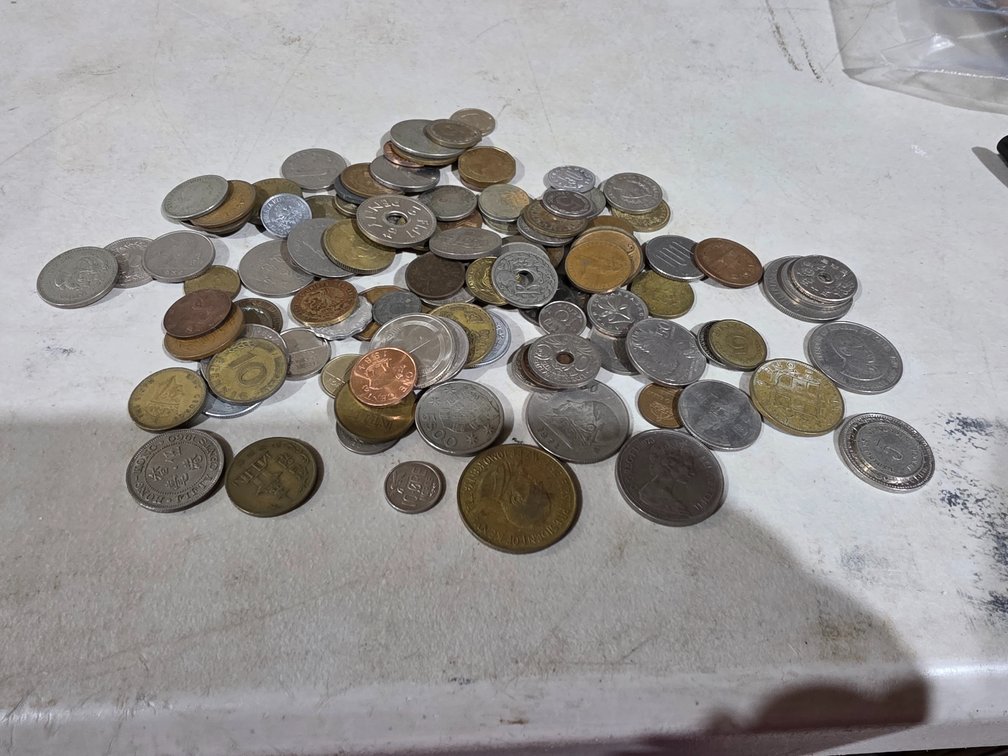 Assorted Foreign Money