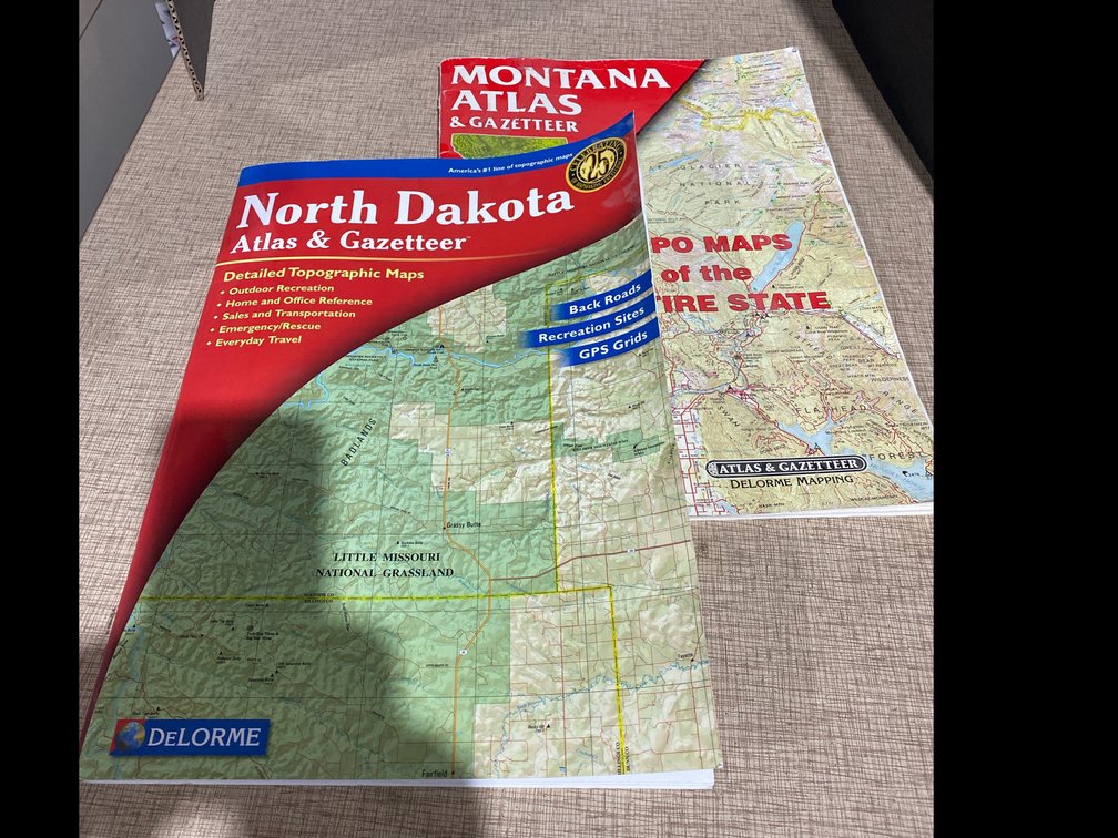 North Dakota and Montana Topo Maps
