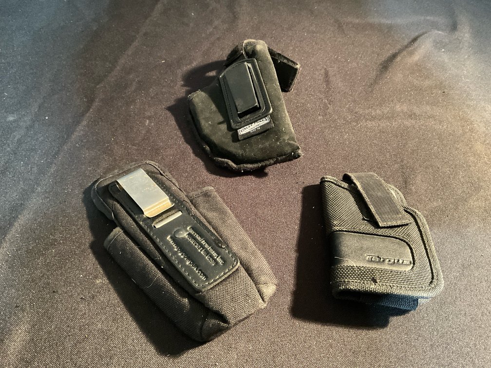 Holster & Pouches