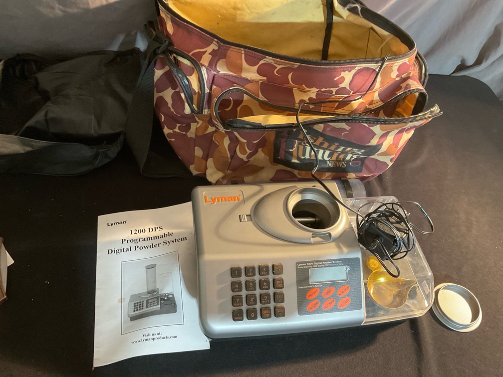 Lyman 1200 DPS Programmable Digital Powder System W/ Nylon Bag