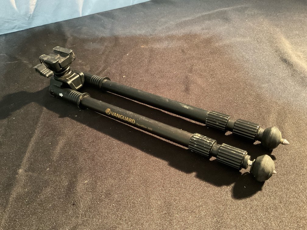 Vanguard Equalizer 2QS Picatinny Rail Mount Bipod