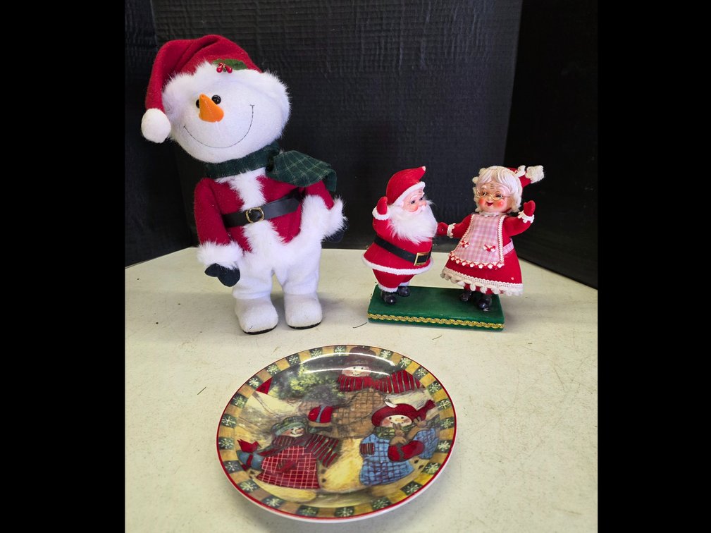 Snowman, vintage Santa and Mrs. Clause, Snowman Plate