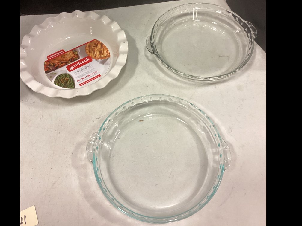 Glass Pie Plates 9-1/2” by Pyrex & Ceramic Pie Plate 9” by Goodcook