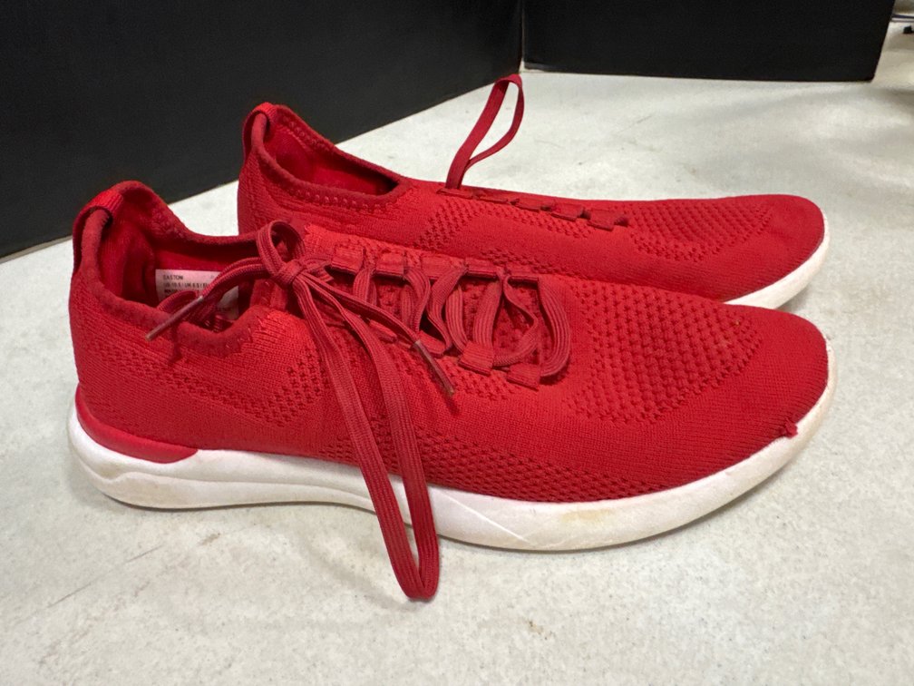 Easton Shoes