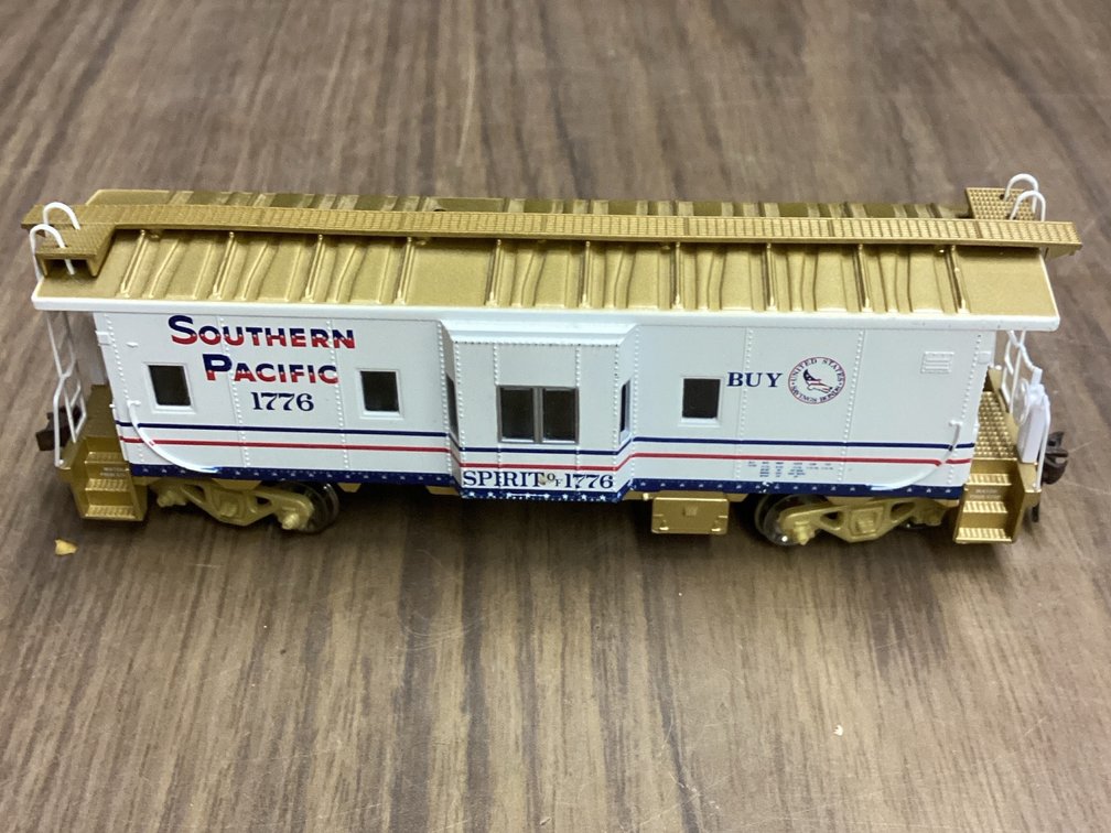 Athearn/ Roundhouse Caboose South Pacific Spirit Of 1776