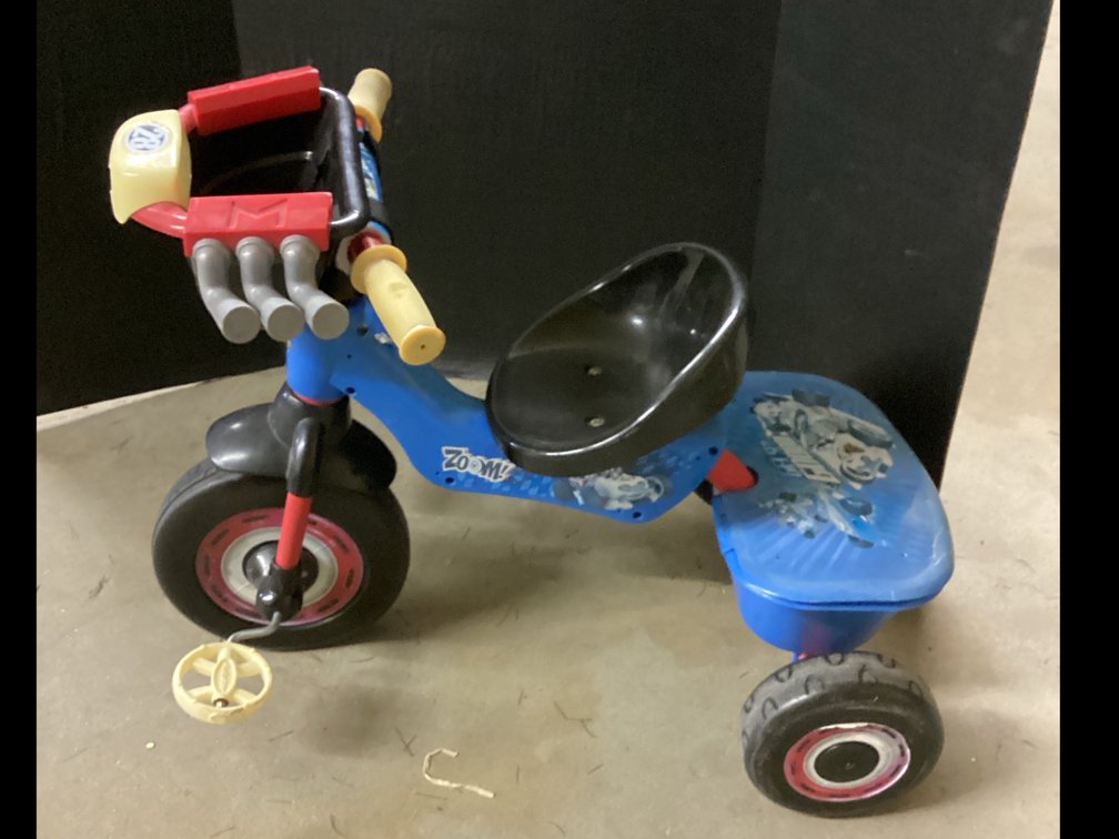 Huffy Mickey Mouse Toddler Roadster Tricycle
