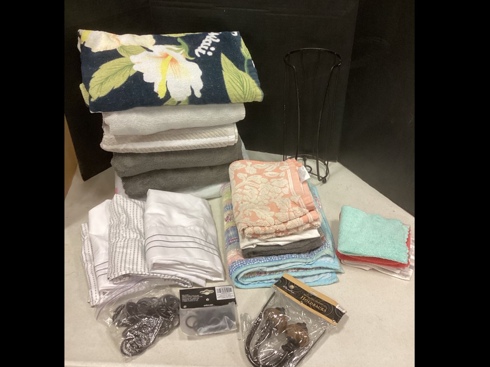 Assorted Bath Towels & Bathroom Hardware