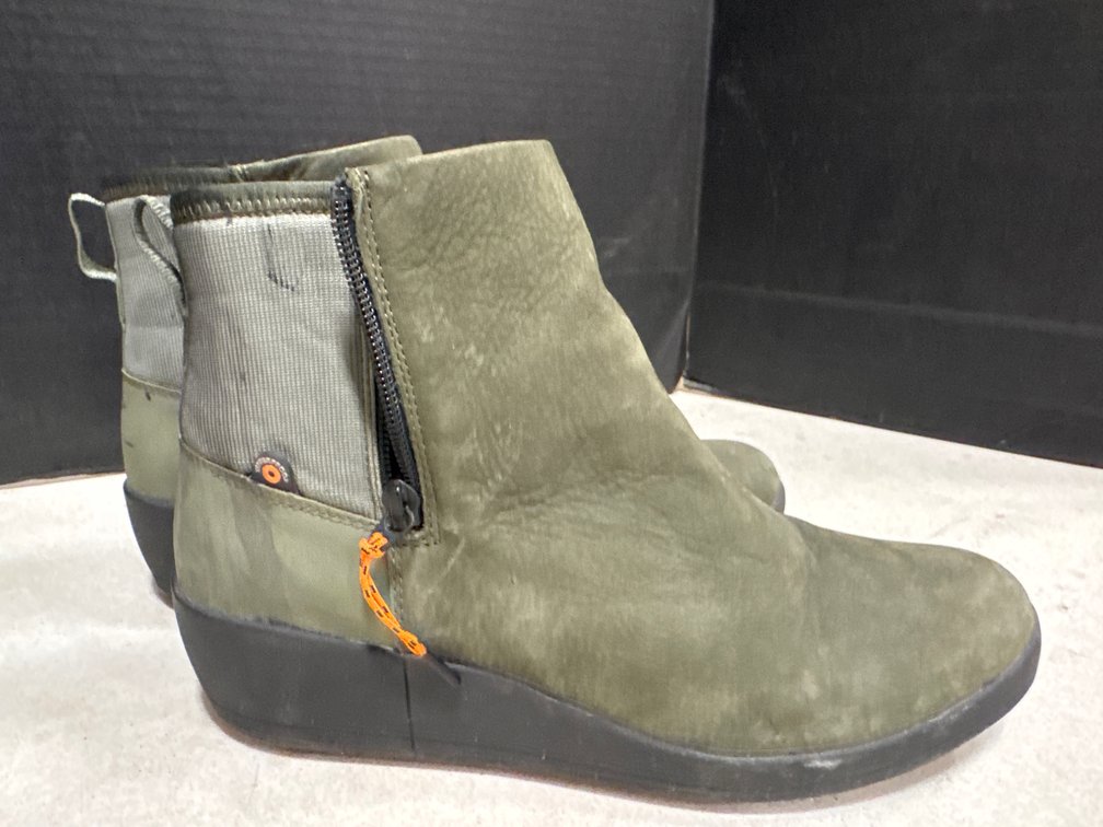 Bogs Ankle Boots