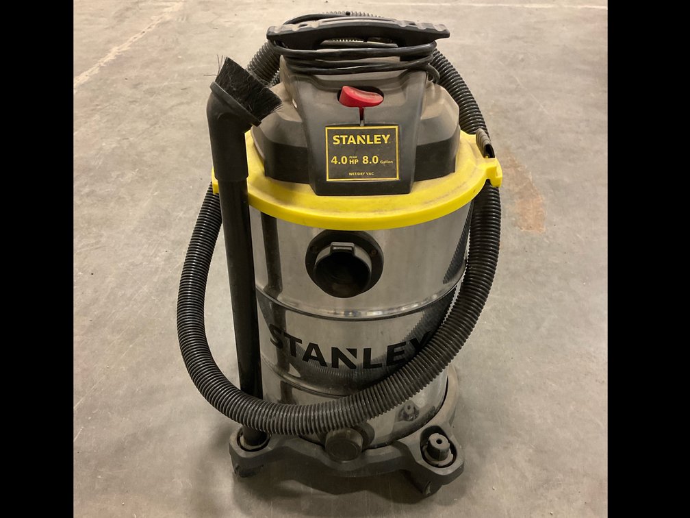 Stanley 4.0.HP 8 Gallon Shop Vac