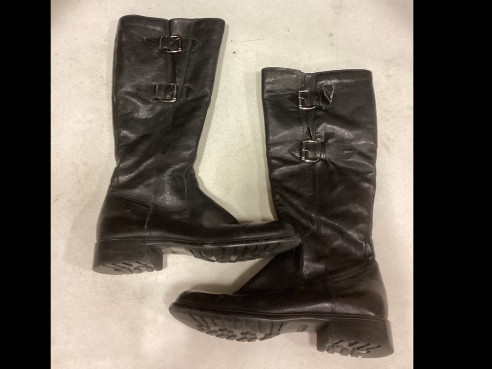 Womens Knee Books by Clark Size 9M