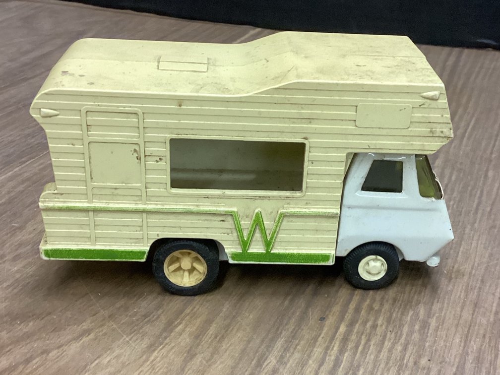 Tonka - Winnebago Motorhome/Camper Van - Era 1970