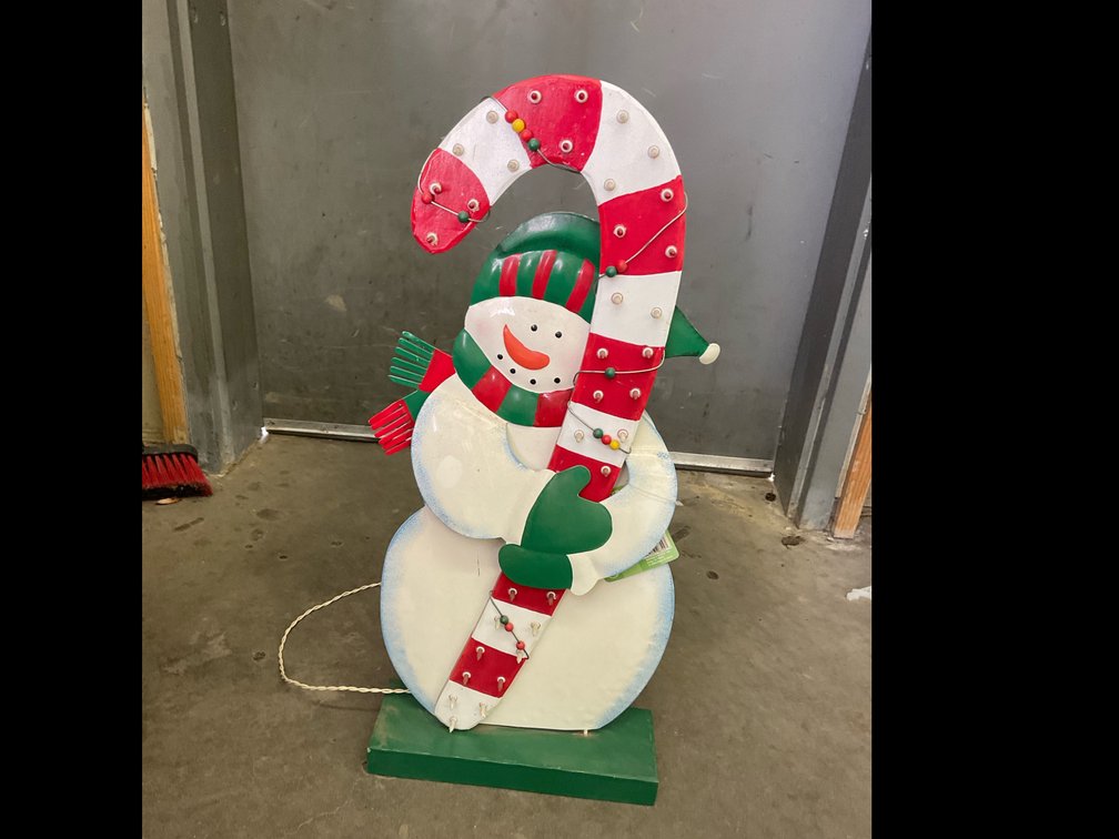 Outdoor Snowman Decoration