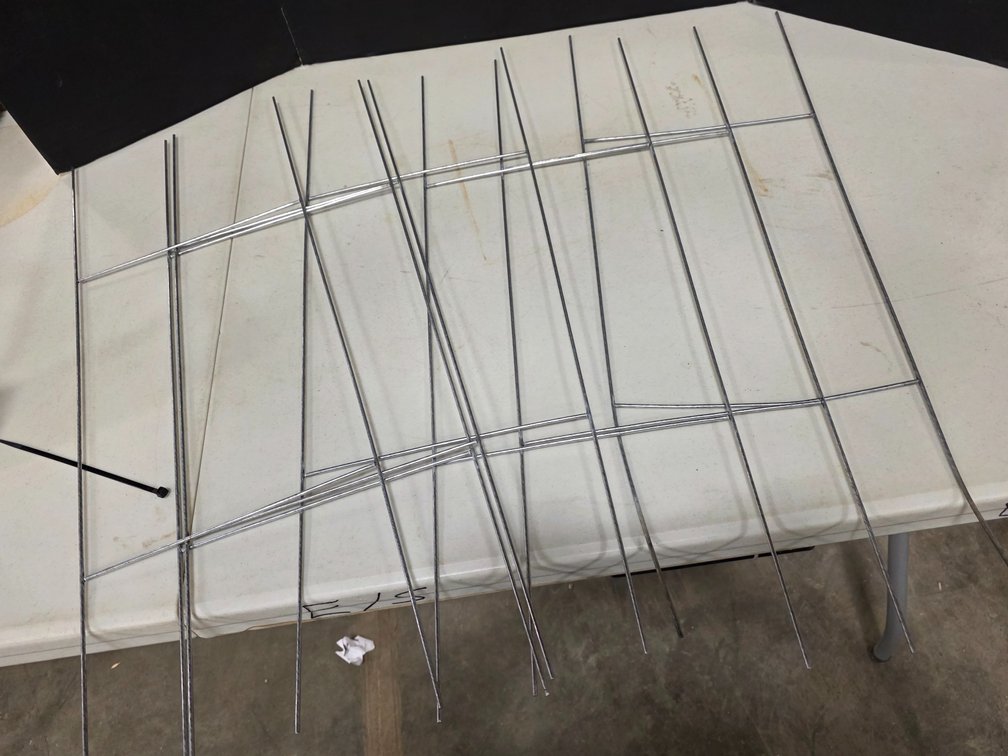 7 Metal Stakes