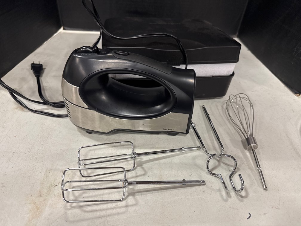 Hamilton Beach Hand Mixer