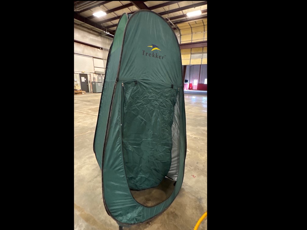 Trekker Pop-up Privacy Tent