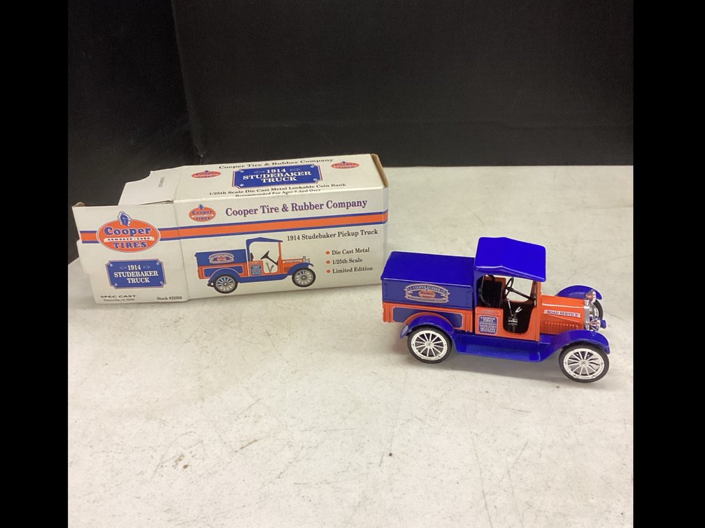 1914 Studebaker Pickup Truck - Cooper Tire & Rubber Company