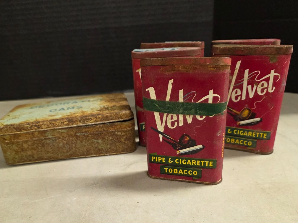 Tobacco Tins and Decorative Cams Tin