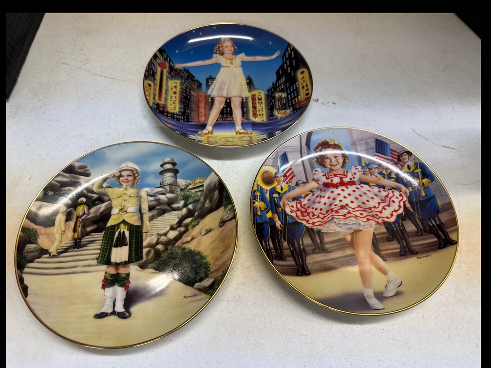 Shirley Temple Plate Collection
