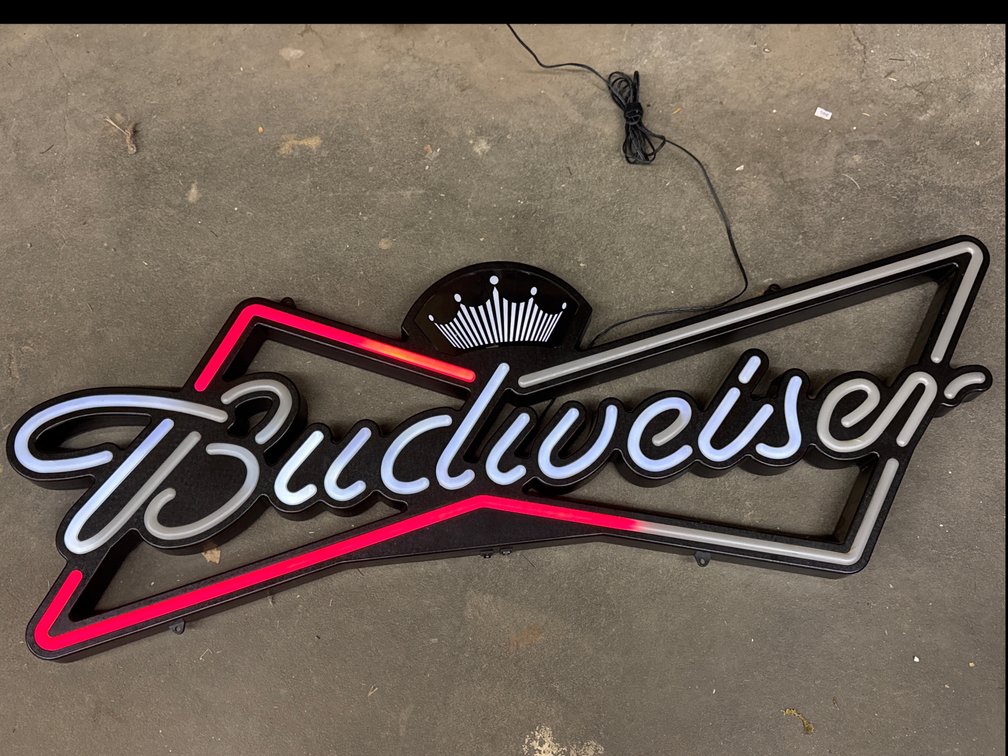 Budweiser Bowtie and Crown Lighted Sign