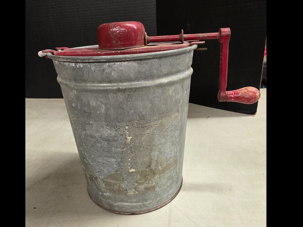 Ice Cream Maker