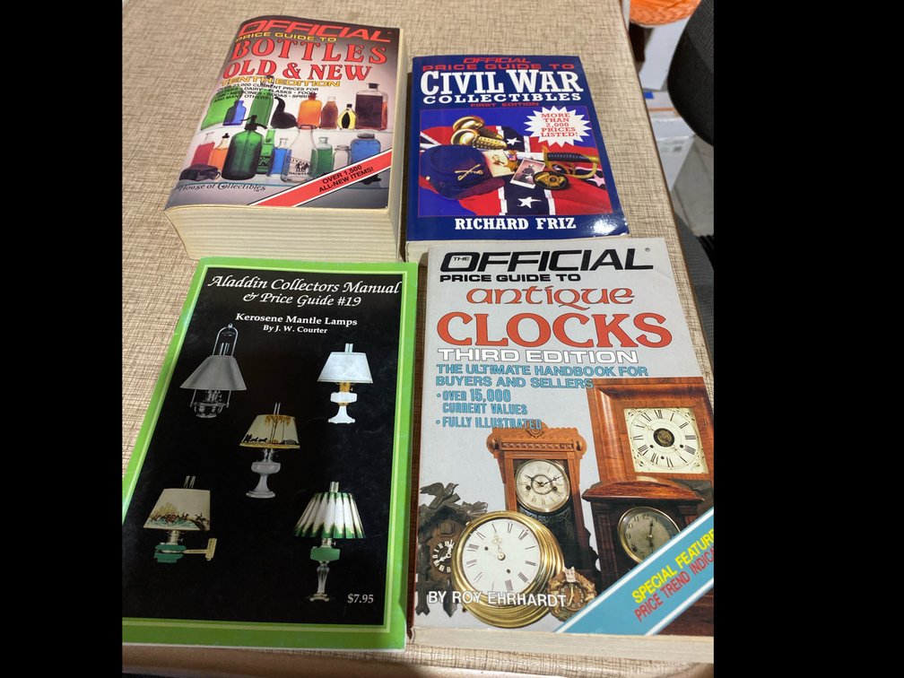 Collectors Price Guides Books