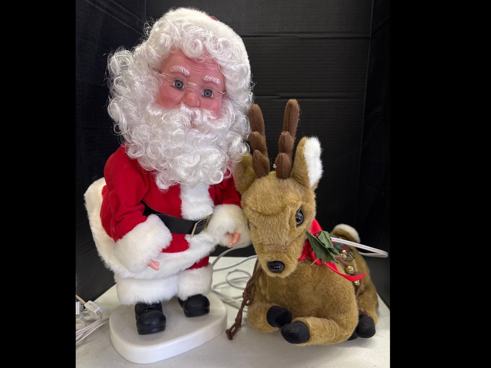 Holiday Animation Santa and Reindeer