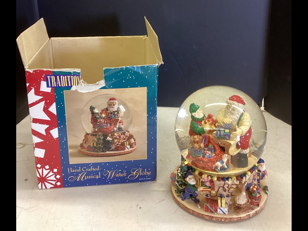 Hand Crafted Musical Water Globe