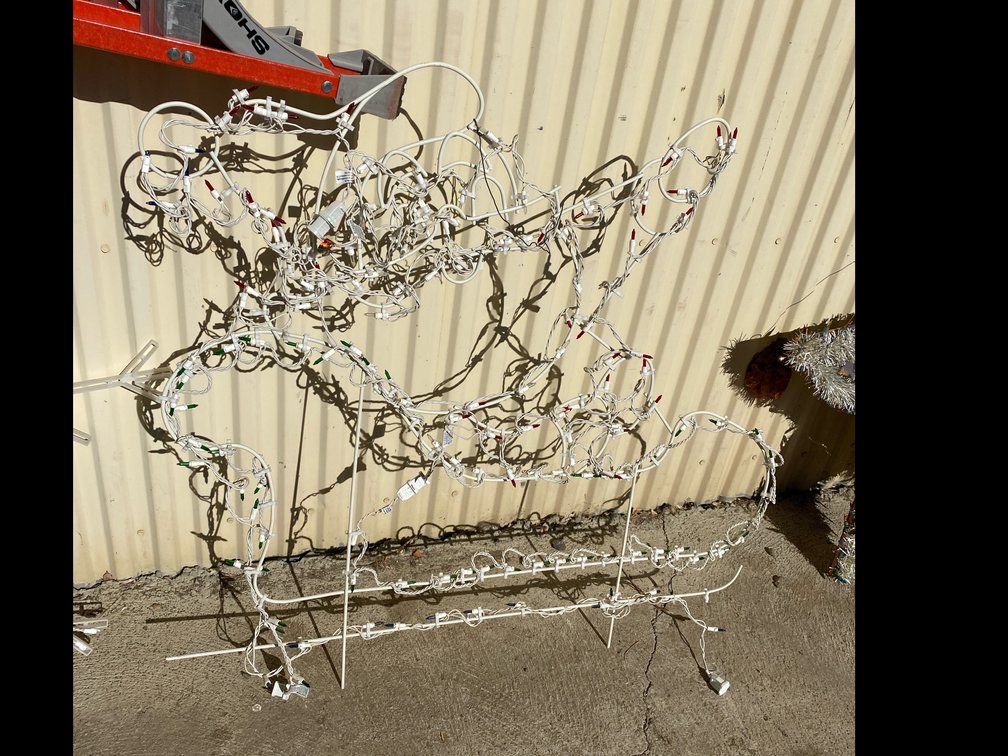 Metal & Lights Santa in a Sleigh Outdoor Decor