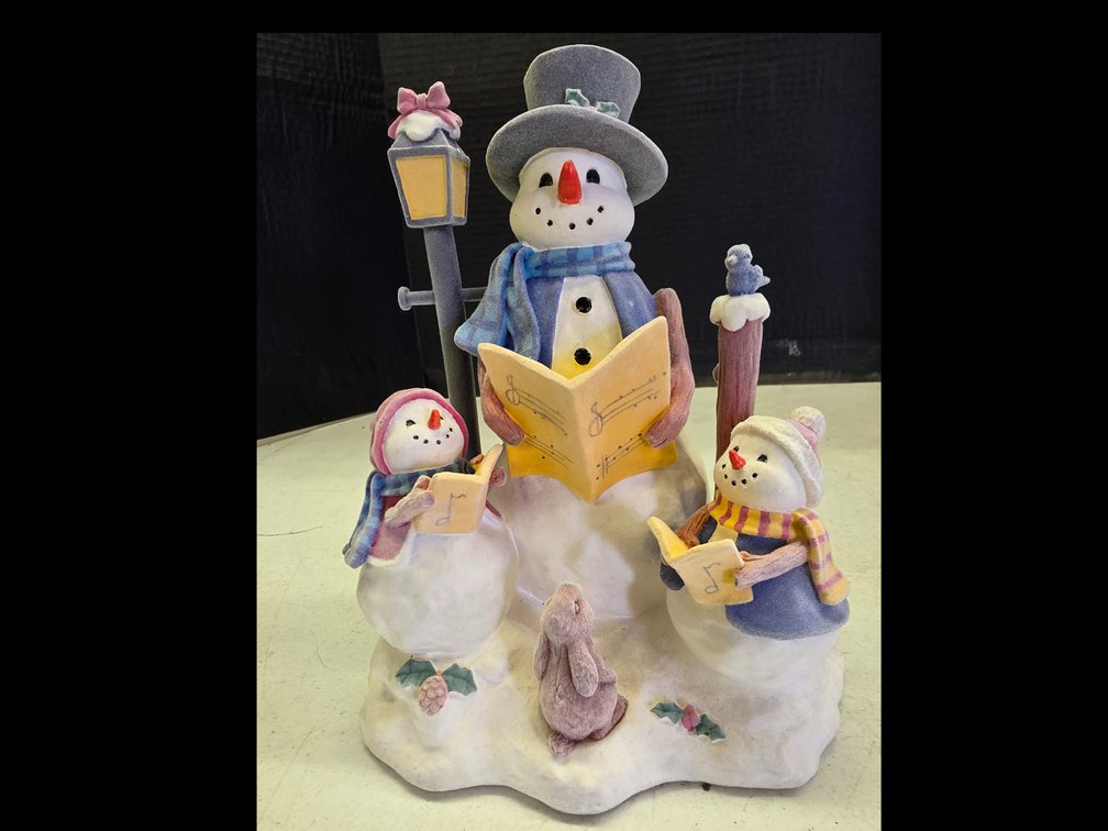 Snowman Carolers