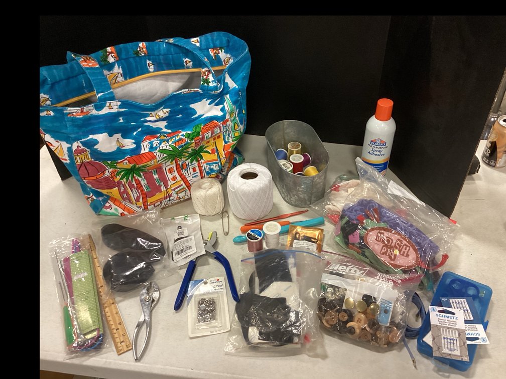 Assorted Sewing Items
