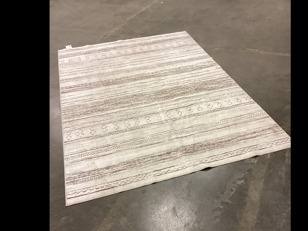 Area Rug - 100% Polyester