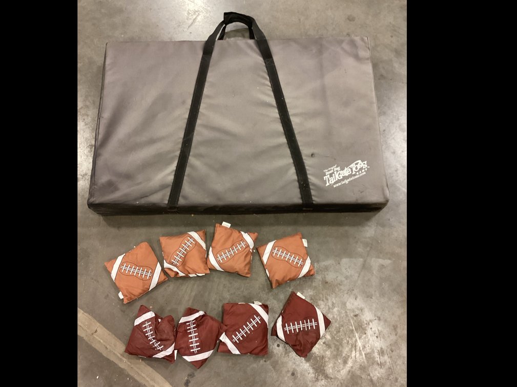 Tailgate Toss Game With Bean Bags,