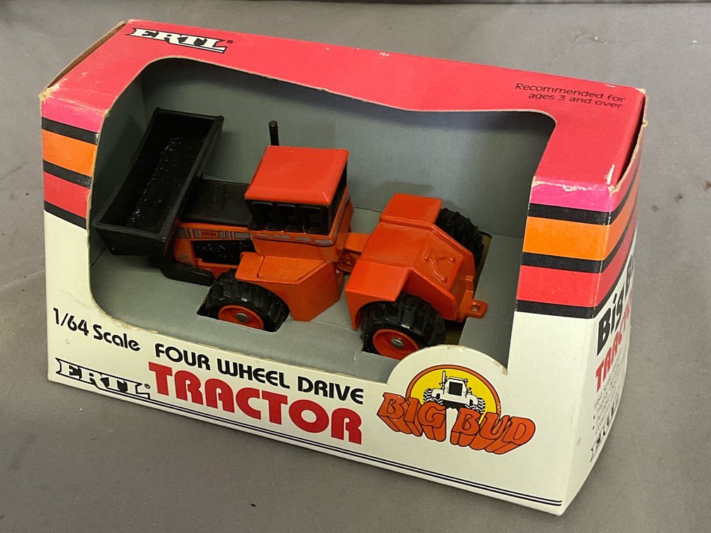 ERTL Big Bud Tractor