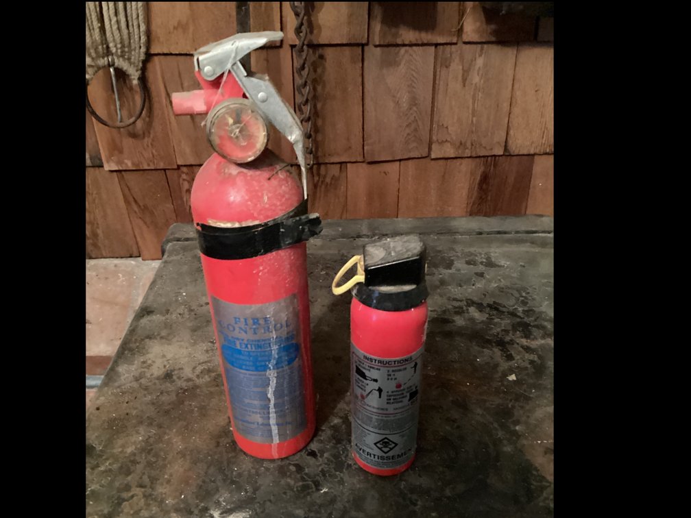 Fire Extinguisher 