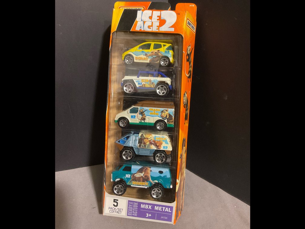 2005 Matchbox Ice Age 2 die-cast 5 pack gift set. 