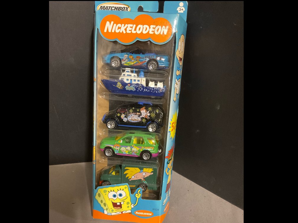 2002 Matchbox “Nickelodeon” 5 pack vehicle gift set die-cast set #91534