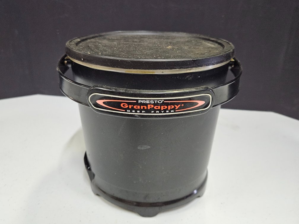 Presto GranPappy Fryer