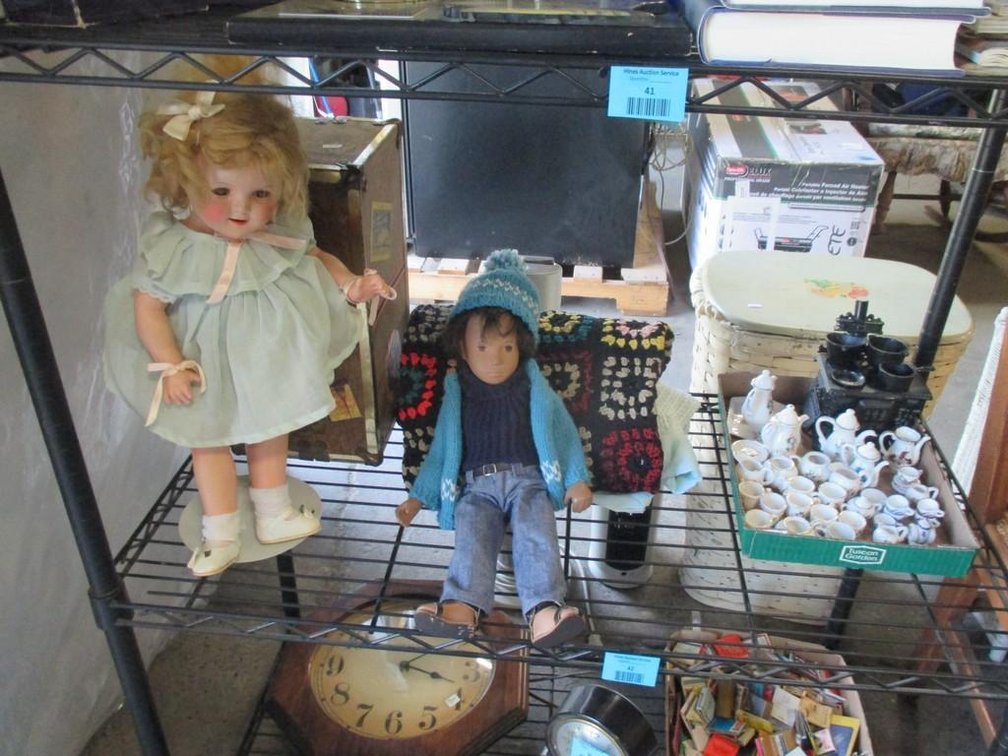 Doll group