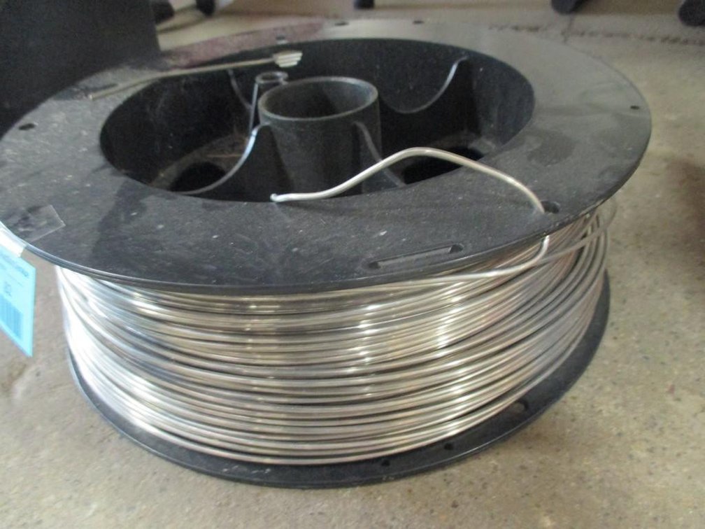 Roll of fencing wire